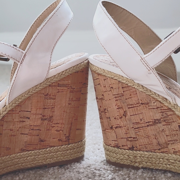 Sonoma Life &Style Womens Wedge Sandal with adjustable straps, Size 7.5M - Picture 6 of 12